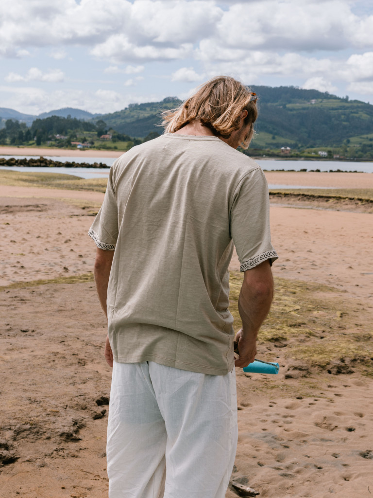 CAMISETA GET LOST IN THE FOREST GREEN