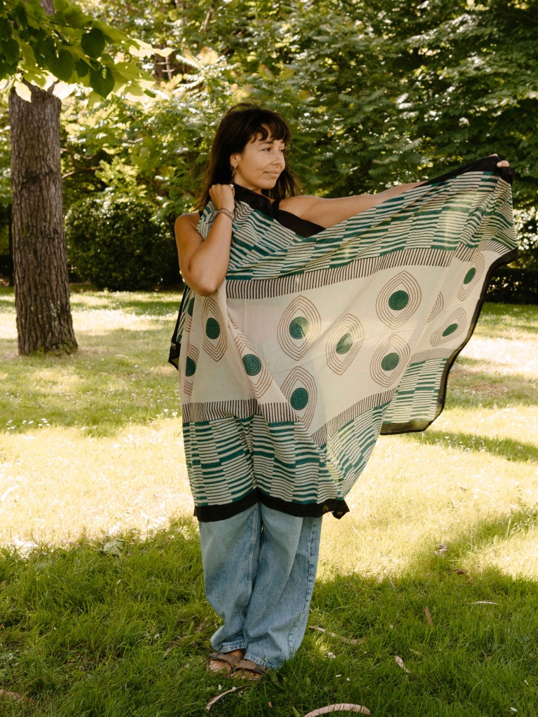 PAREO JAVAI HANDBLOCK 014