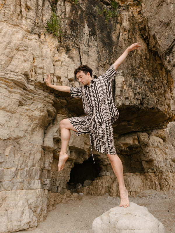 LA PLAYA BLACK SHORT TROUSERS / BERMUDA 2