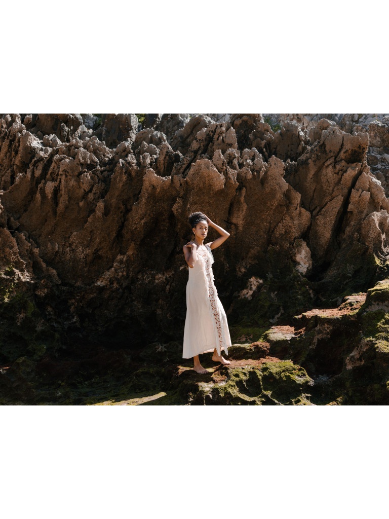 WHITE AINA DRESS
