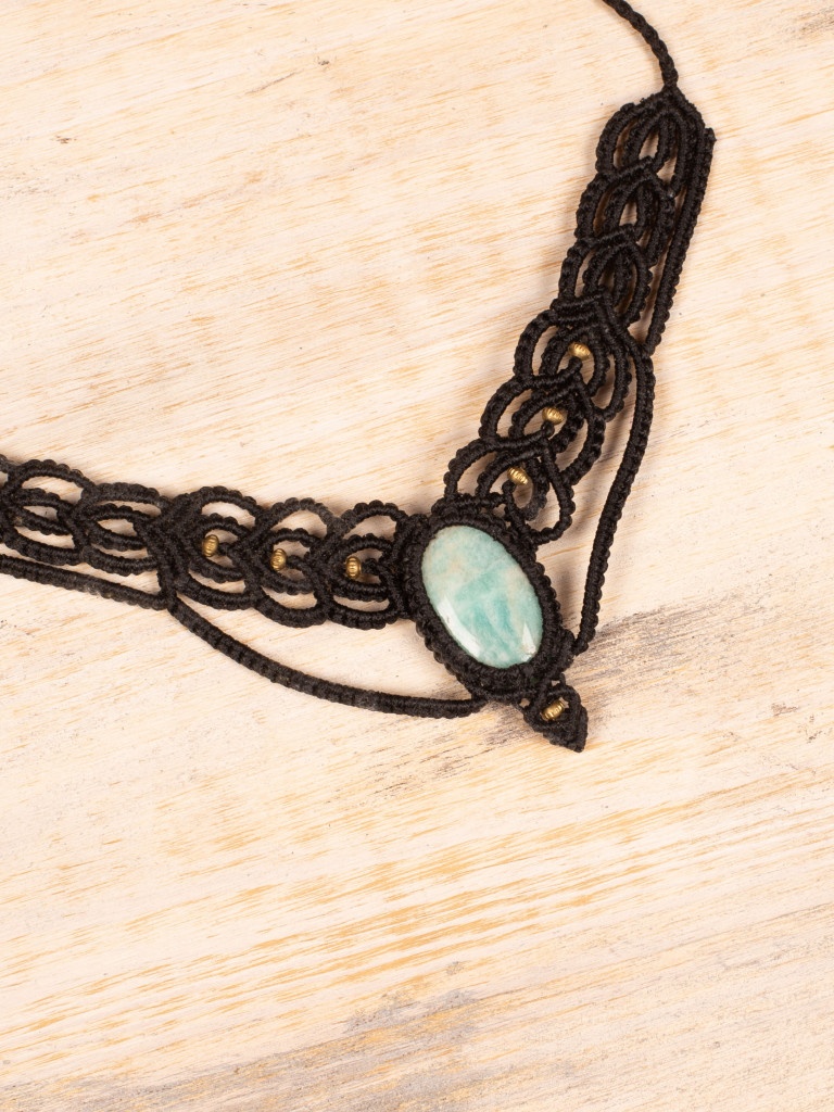 MACRAMÉ NECKLACE 18